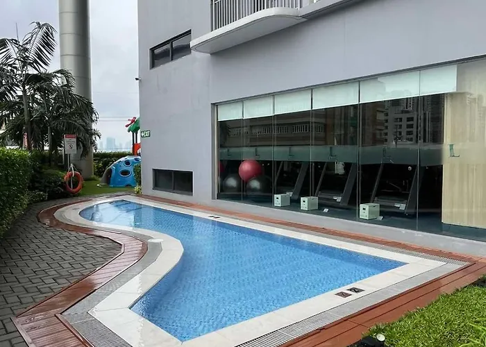 Lush Residences * 马尼拉